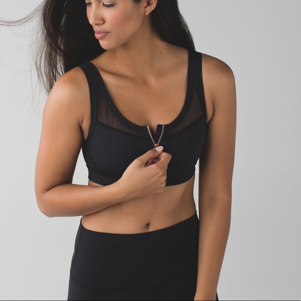 Lululemon Drop It Like It’s Hot Bra size 4